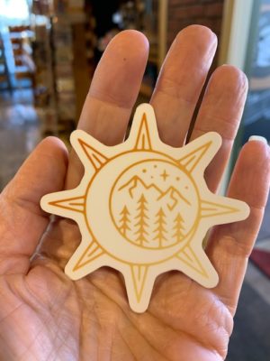 Vinyl-Sticker-Sun-Moon-Scene