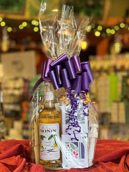 Ultimate Tea Latte Gift Basket front