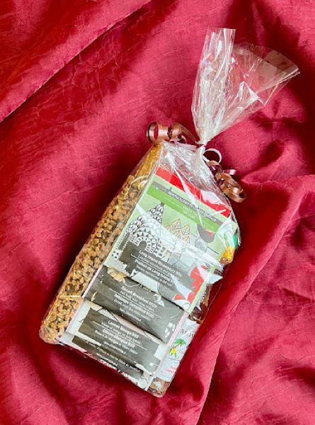 Tea Mini gift basket back