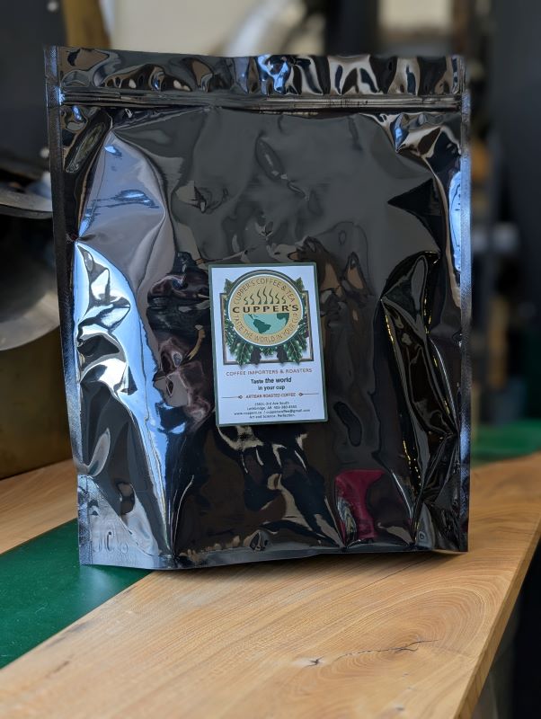 Cupper's new 5 lb black coffee bag to Make Your Café More Sustainable