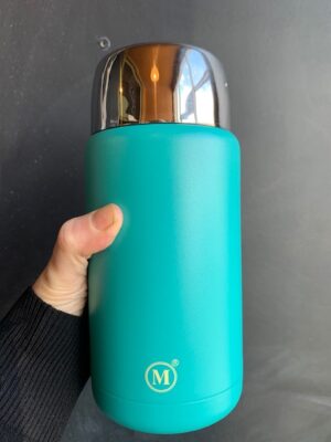 Insulated Food Jar in Aqua that holds 700 ml of hot or cold