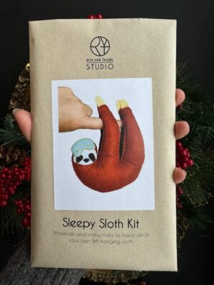 Rita Van Tassel Studio Felt Kit sleepy Sloth