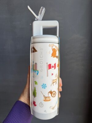 Grosche Alpine Flip & Sip 20 oz Canadiana Water bottle