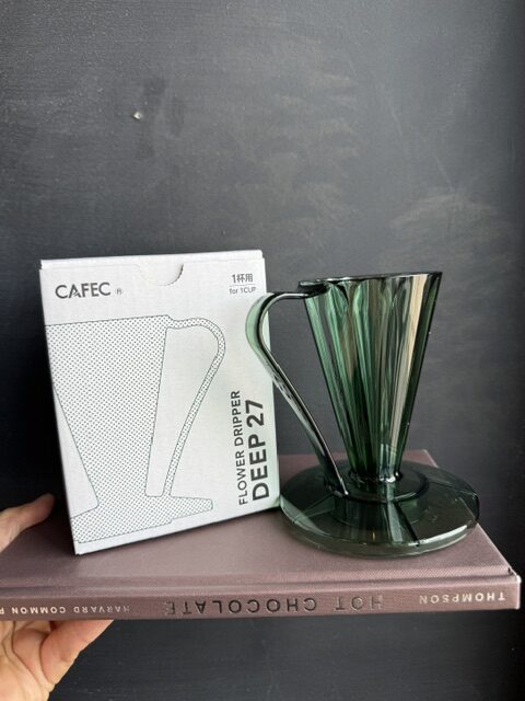 CAFEC Abaca+ Deep Flower Coffee dripper, clear dark green