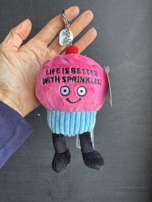 Punchkins stuffie keychain - Life is better with sprinkles cupcake